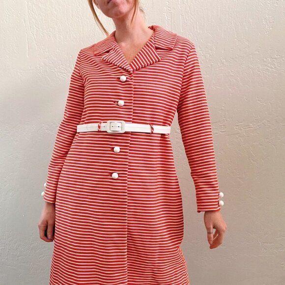 Vintage 1960's Red Striped Belted Lightweight Coat - Picture 2 of 9